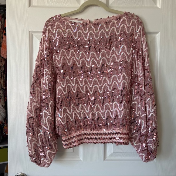 Vintage 70s Miss H by H. Hochberg & Co. Pink Sequin Batwing Disco Top - Picture 1 of 4